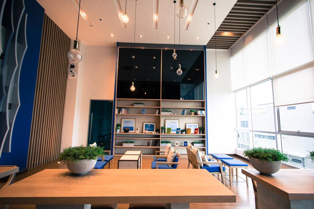 Baan Kiang Fah Apartment By Patcha HHQ Exterior photo